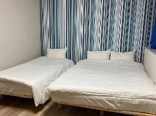 Guest House Laule'A Tennoji Osaka 3*,